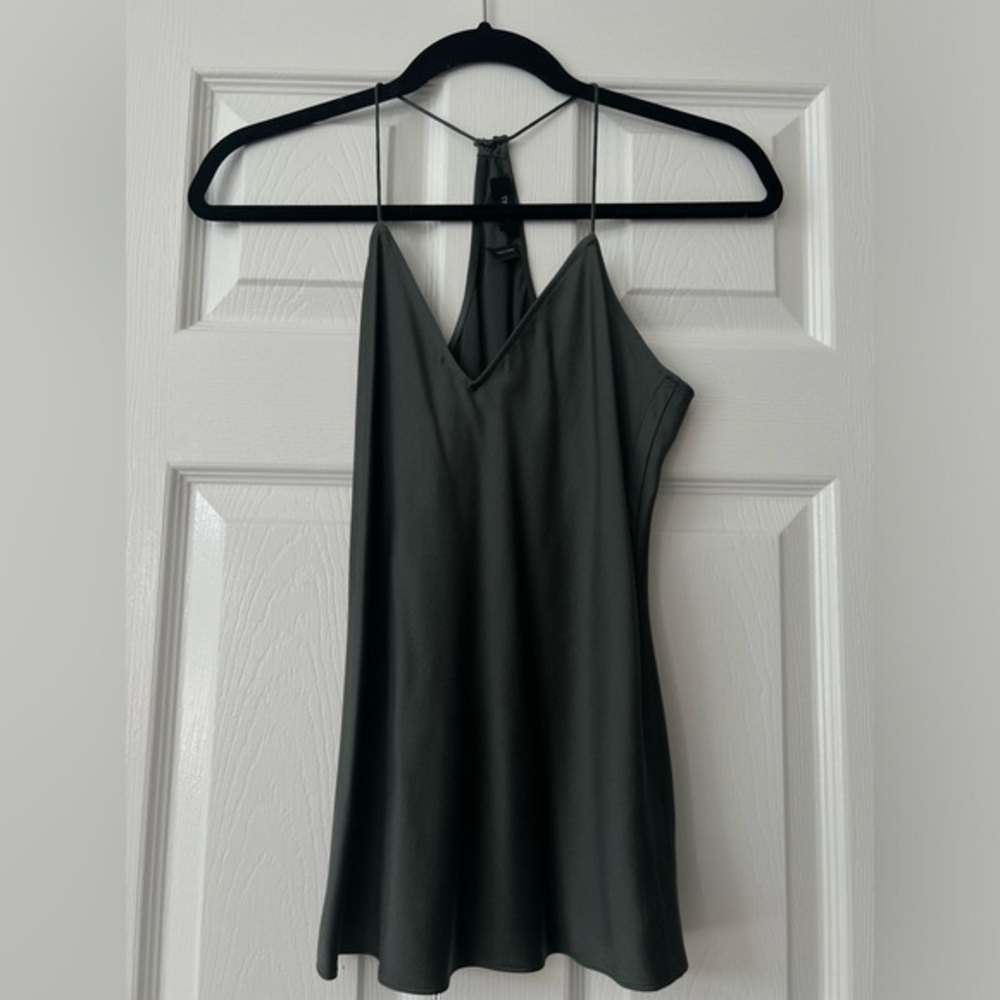 NWOT THEORY SILK GREEN TANK SIZE P